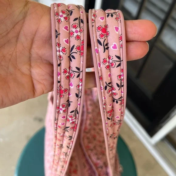 Vera Bradley Large Vera Tote in Sweethearts and Flowers - Picture 9 of 10